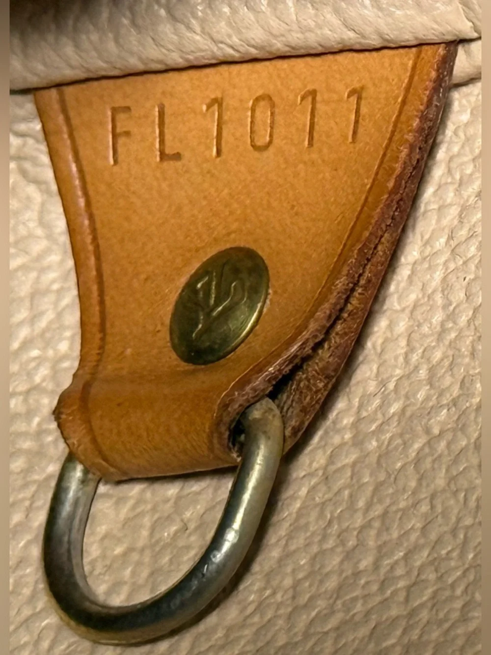 Louis Vuitton Bucket GM Monogram Shoulder Bag - Picture 16 of 16